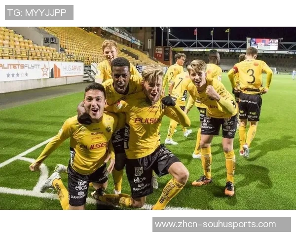 足球英锦赛精彩纷呈各队争夺荣耀之战引发球迷热情狂潮